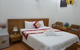 Khách Sạn Hồng Ngọc Tân Sơn Nhì